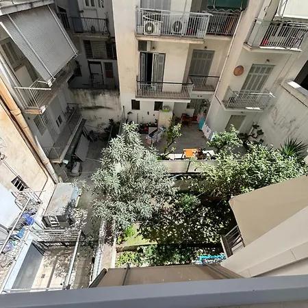 Cozy Apartment In The Heart Of Athens-2