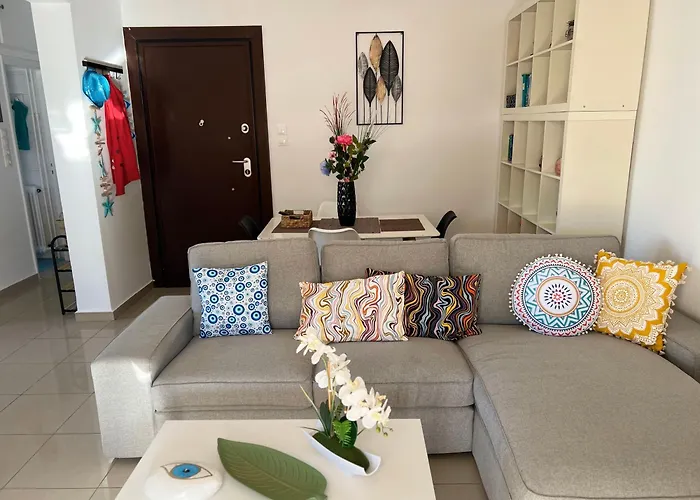 Cozy Apartment Near Acropolis